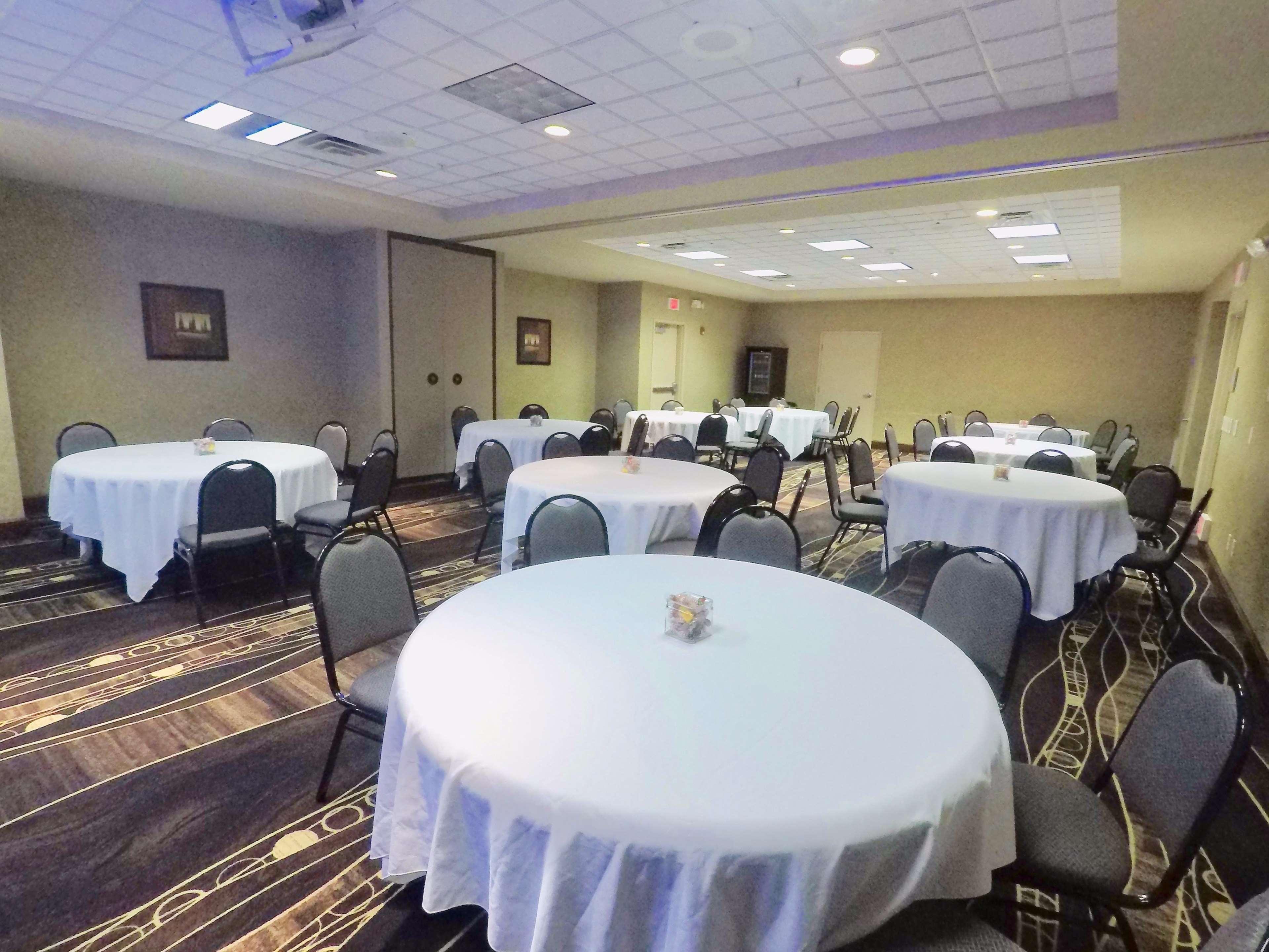 Hilton Garden Inn West Des Moines Extérieur photo