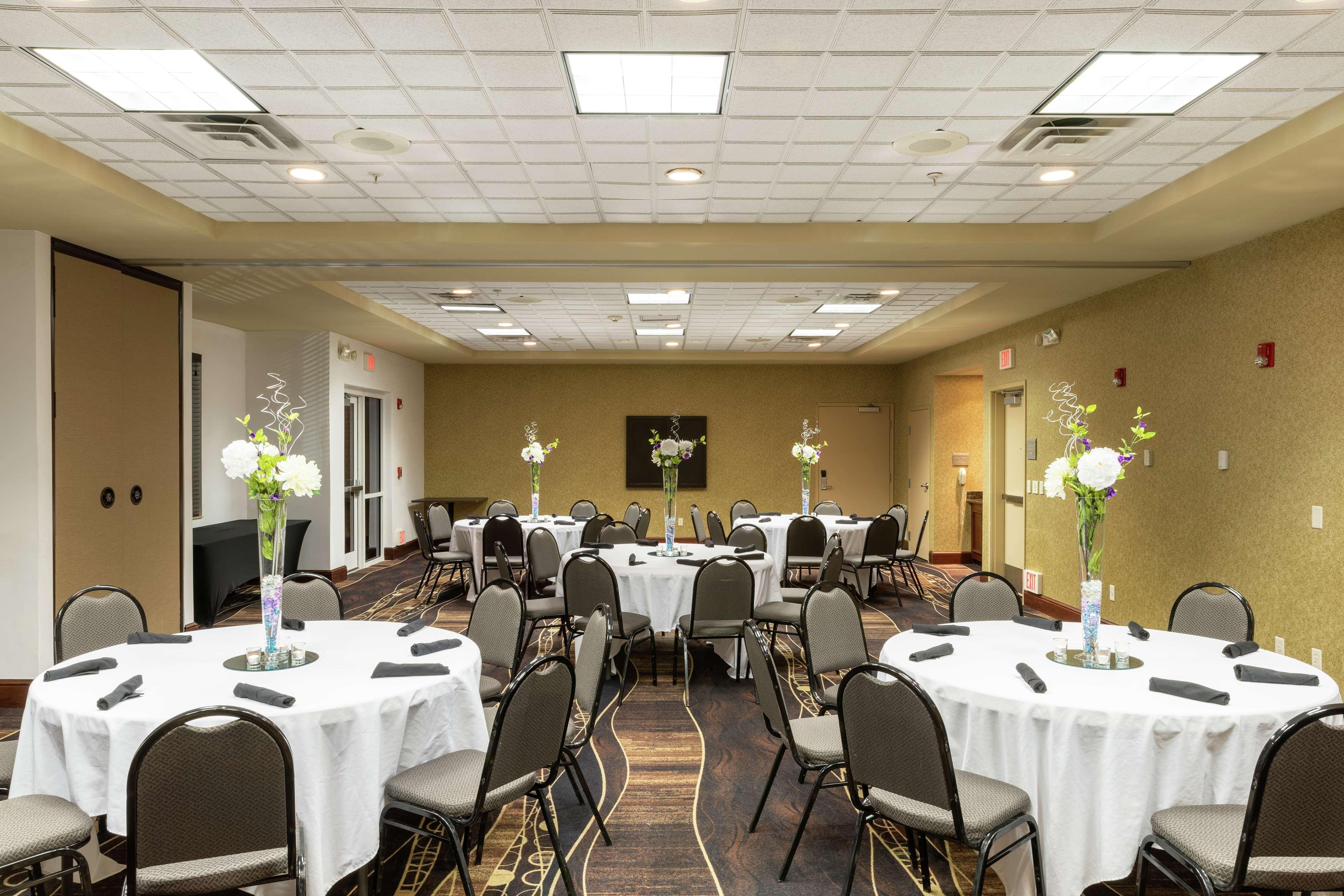 Hilton Garden Inn West Des Moines Extérieur photo